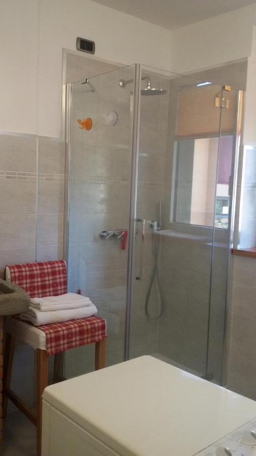 Catif Ladru Bed & Breakfast Cerveno Eksteriør bilde